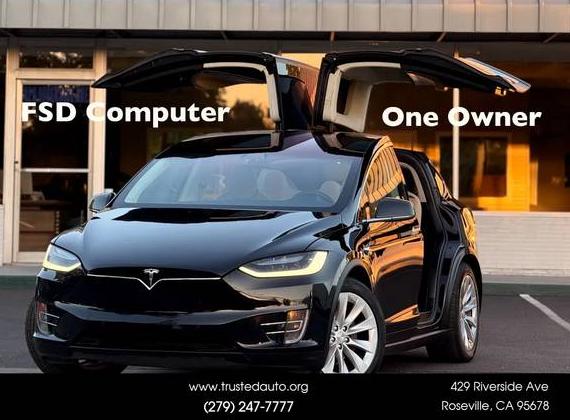 TESLA MODEL X 2017 5YJXCDE27HF049281 image
